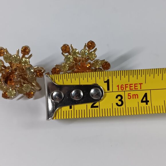 Coro Vtg Screwback Earrings Rhinestone Snowflake Cluster Gold Amber Tone Sparkle - Picture 2 of 8